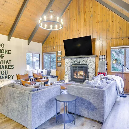 Chic Lake Arrowhead Cabin About 5 Mi To Village!